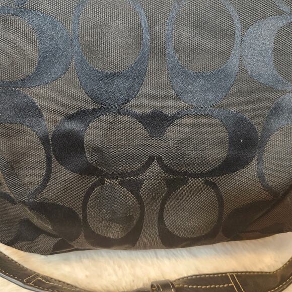 Coach 24CM Signature Duffle Shoulder Bag/Crossbody Black Silver - Picture 5 of 6